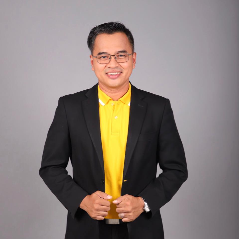 ไพโรจน์ นวลนุ่ม